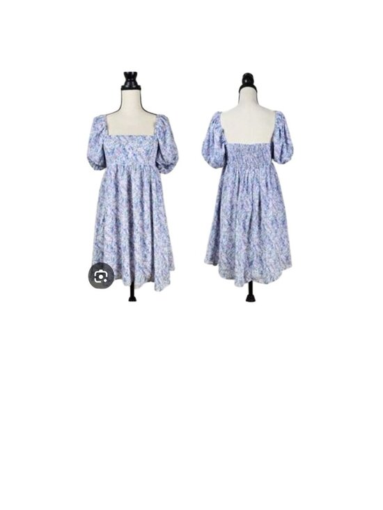 Storia Dresses & Skirts - Storia Floral Puff Short Sleeve Midi-mini Dress  Smocked  Square Neck Small